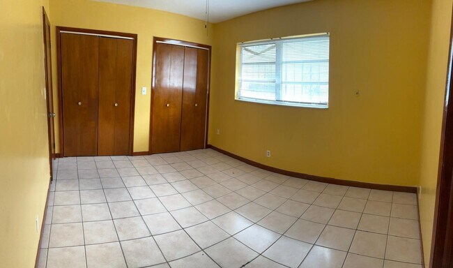 Foto del edificio - 1111 SW 24th Ave