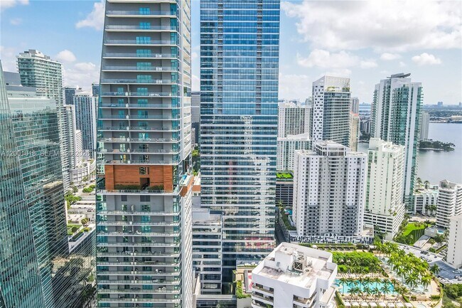 Foto del edificio - 1451 Brickell Ave