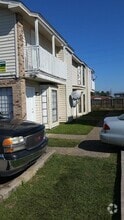 Building Photo - 107 Oak Ridge Ave