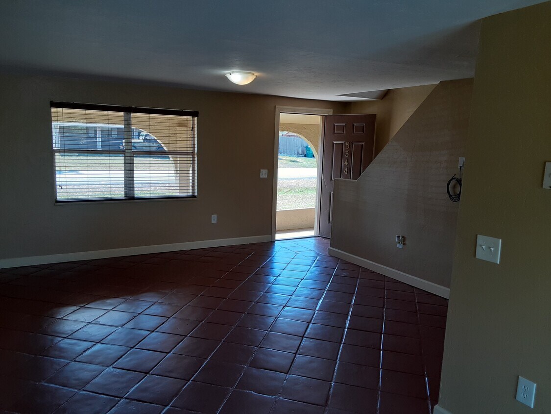 Foto principal - 5344 Caldwell St