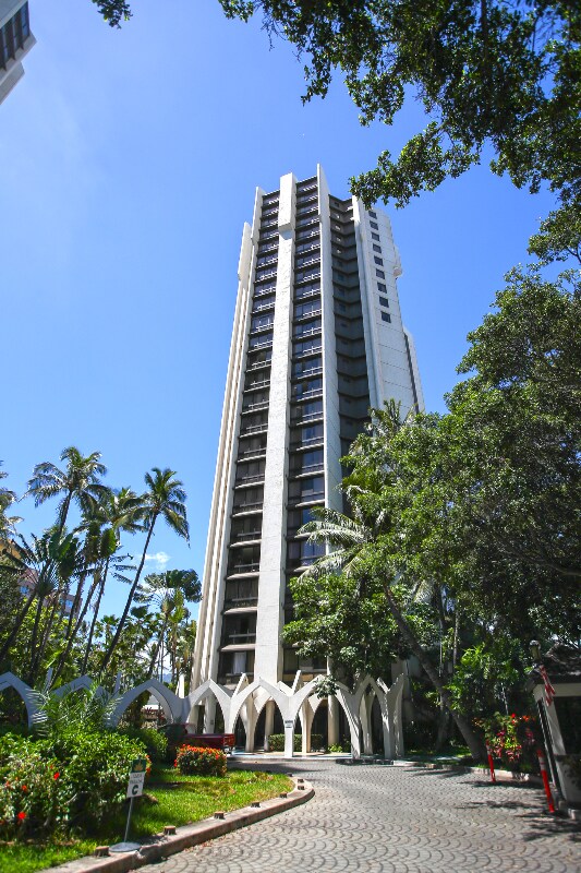 300 Wai Nani Way Unit 613, Honolulu, HI 96815 Condo for Rent in