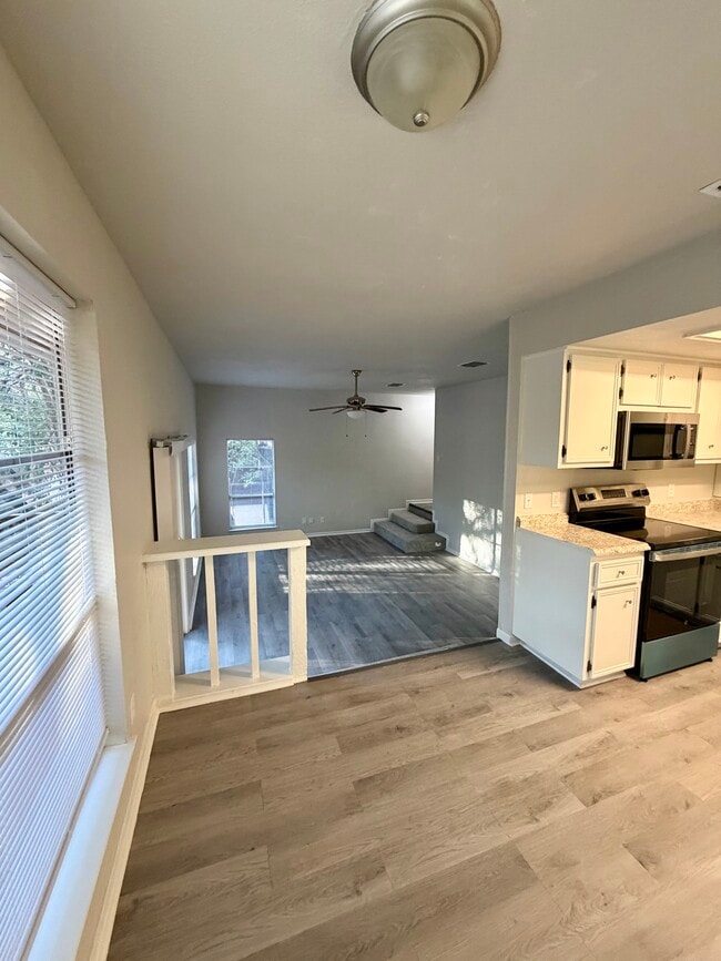 Foto del edificio - 1107 Girard St