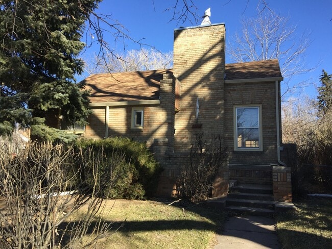 3321 Central Ave