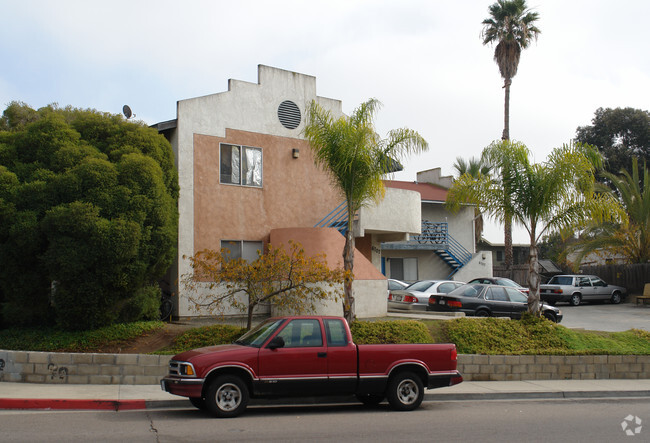 Building Photo - College Apartments