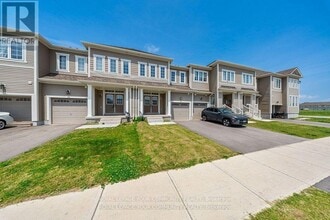 Building Photo - 727 Potawatomi Cres
