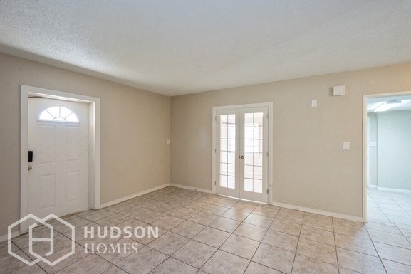 Building Photo - NOW  AVAILABLE! - 2509 W Crawford Street, ...