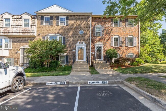 Foto del edificio - 4600 Linmar Ct
