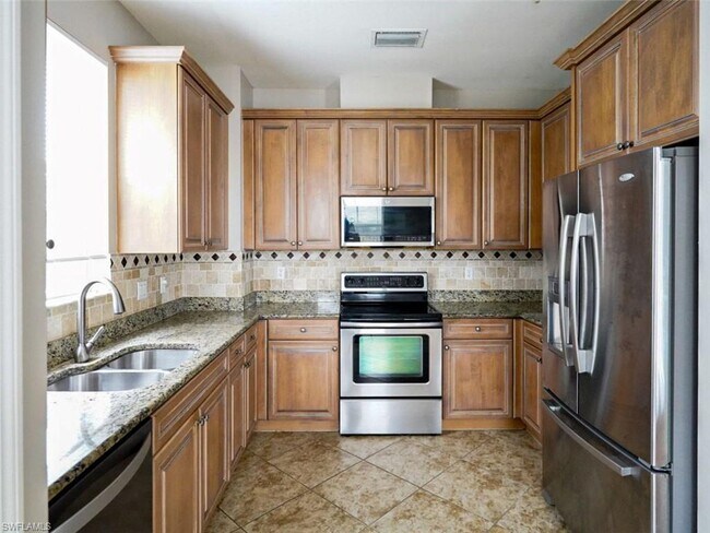 Building Photo - 16590 Goldenrod Ln