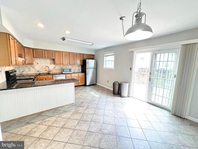 Foto del edificio - 618 Coates Ln