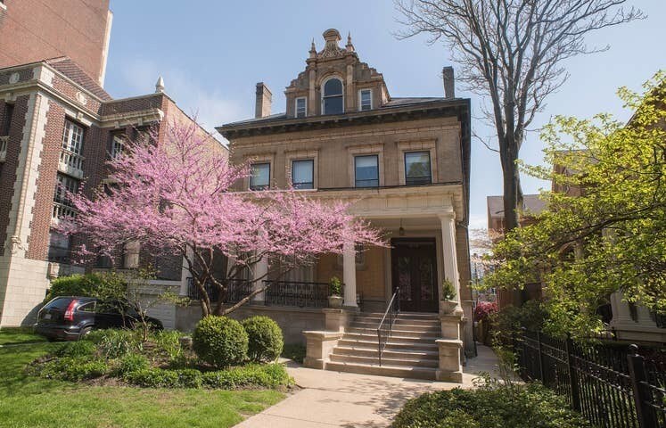 Primary Photo - 639 W Deming Pl