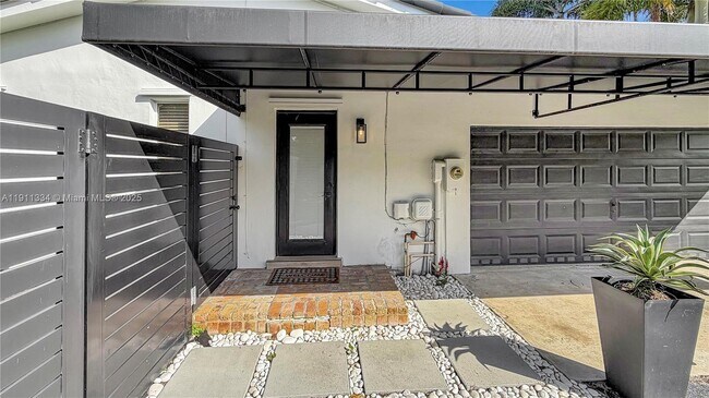 Foto del edificio - 7995 SW 140th Terrace