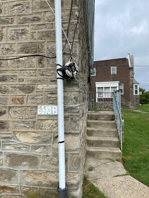 Foto del edificio - 6370 Oxford Ave