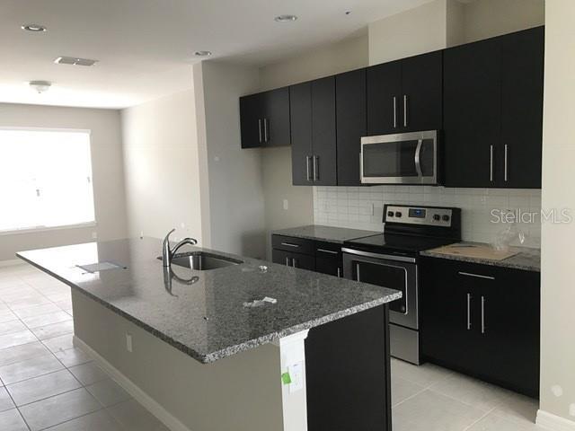 Foto del edificio - 11642 Water Run Alley