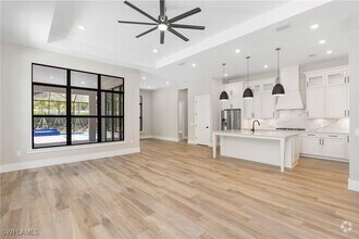 Building Photo - 9557 Caymas St