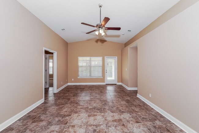 Building Photo - 4056 Cambridge Dr