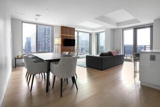 Building Photo - 135 Seaport Blvd