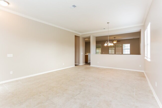 Foto del edificio - 1208 Dawn Light Rd