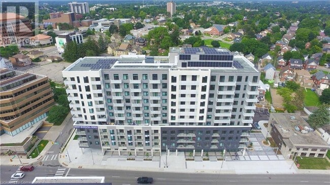 Building Photo - 66 Weber St E