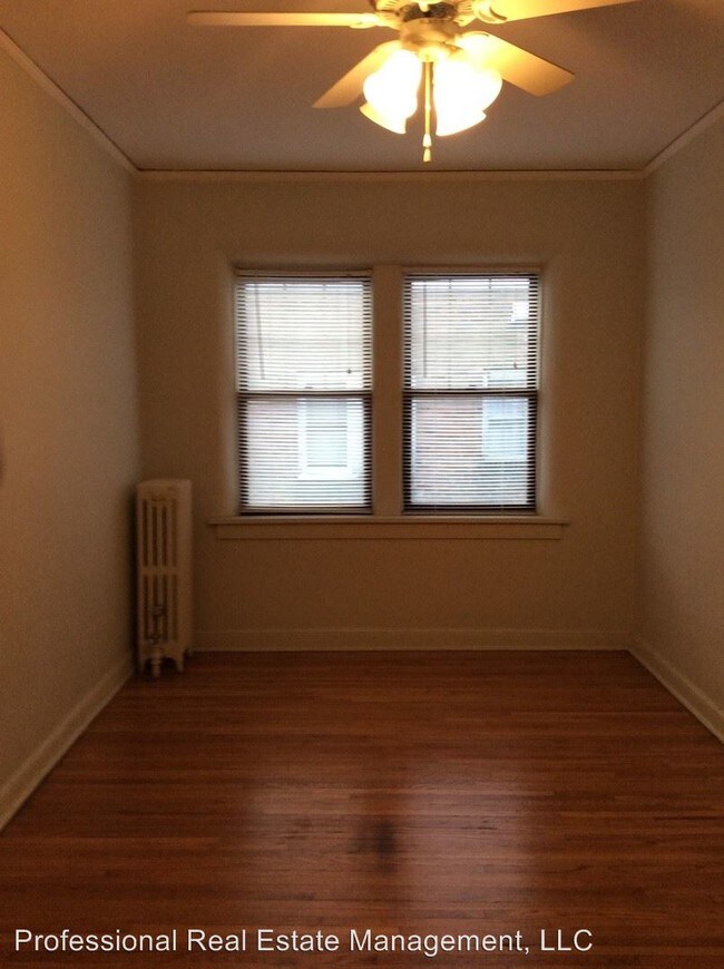 Building Photo - 1642 Charles Ave