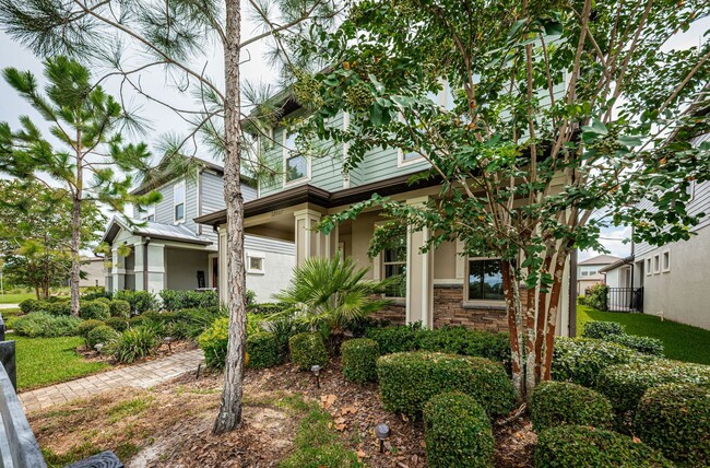 Building Photo - Beautifully unique two story home in a gre...