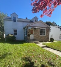 Building Photo - 148 Ellsinore St