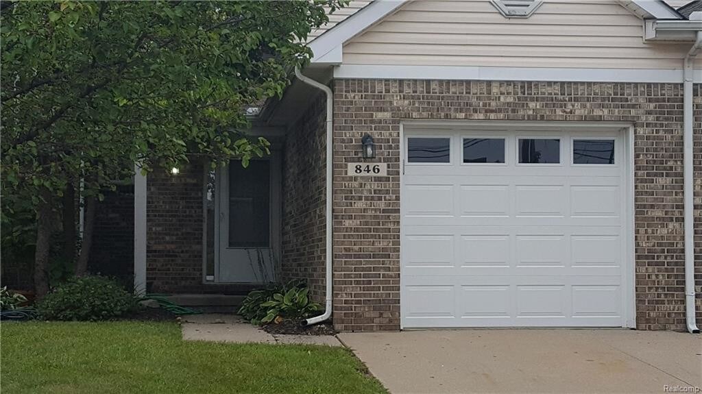 Foto principal - 846 Natures Cove Ct