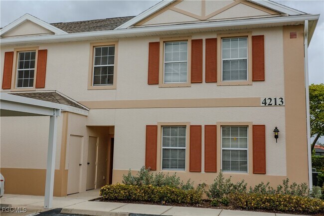 Foto del edificio - 4213 Liron Ave