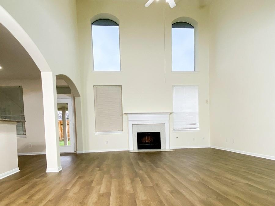 Primary Photo - 1019 Bristol Way