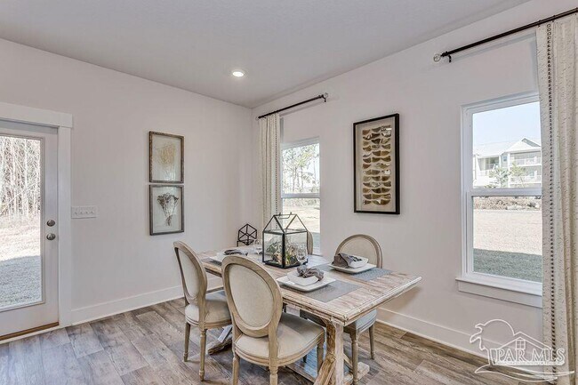 Building Photo - 1634 Iroquois Ct