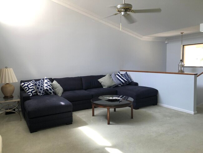 Foto del edificio - 16885 Waterbend Dr