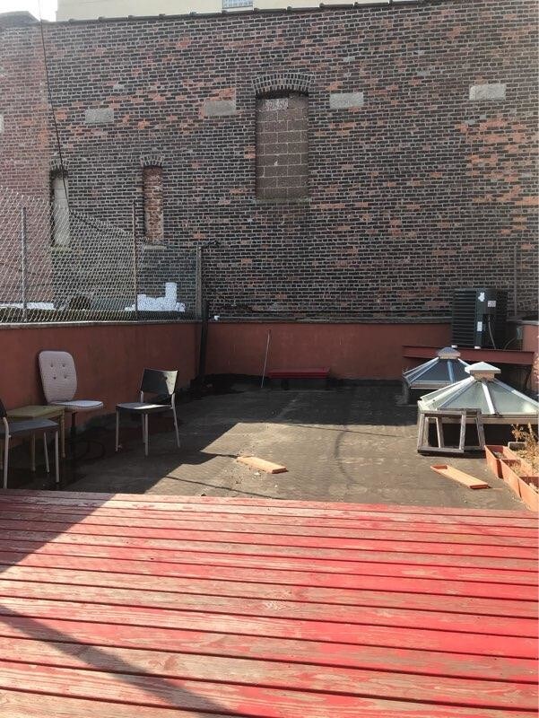 Building Photo - 570 Franklin Ave