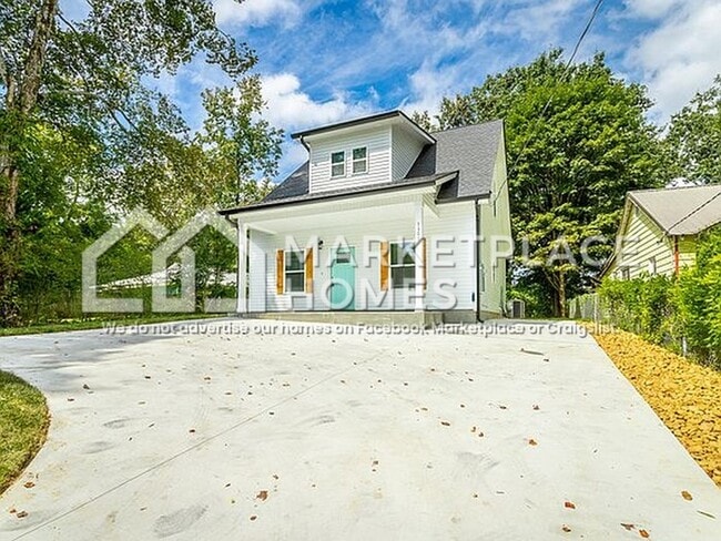 Building Photo - 1307 Vance Rd