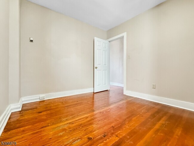 Foto del edificio - 83 Jefferson St