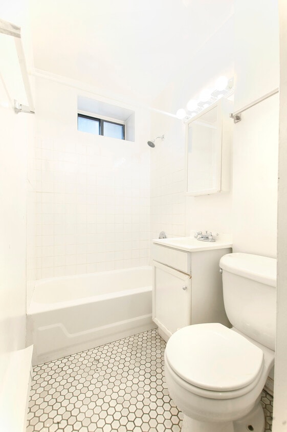 Foto del edificio - 1430 N Dearborn Pkwy