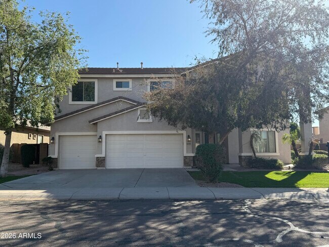 Building Photo - 13313 W Rovey Ave