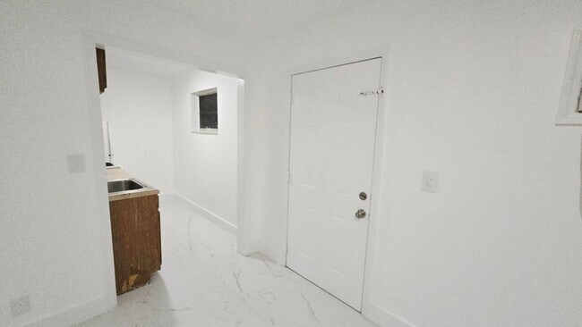 Foto del edificio - 2849 NE 13th Ave