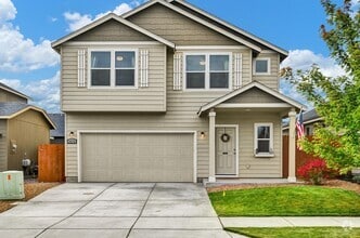 Building Photo - 3576 SW Pumice Ave