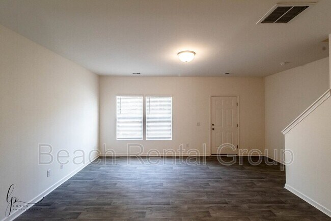 Building Photo - 109 OXFORSHIRE St