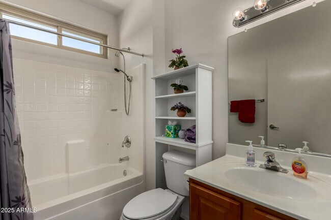 Building Photo - 15027 W Home Run Dr