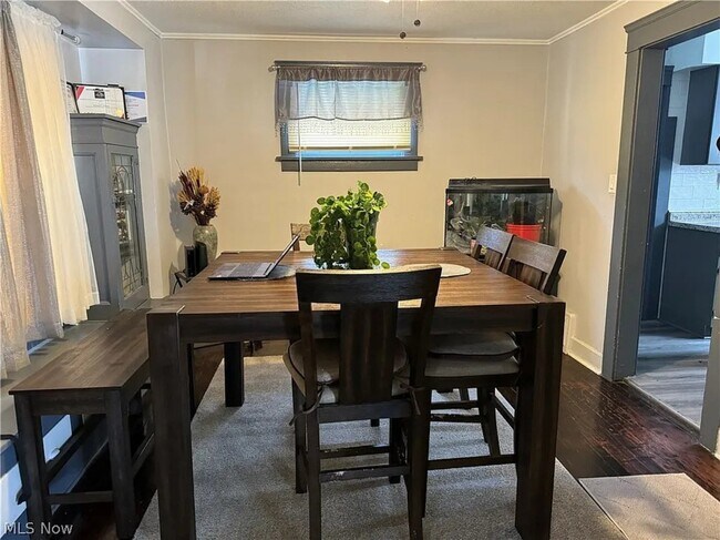 Foto del edificio - 3199 E 119th St