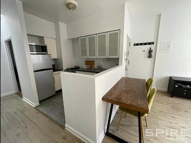 Foto del edificio - 2 bedroom in NEW YORK NY 10009