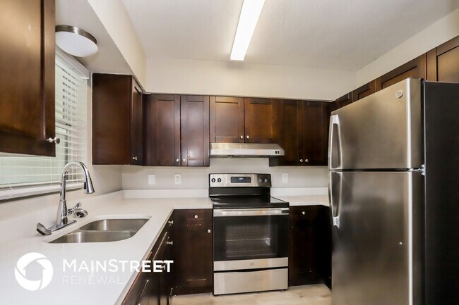 Foto del edificio - 8765 56th St