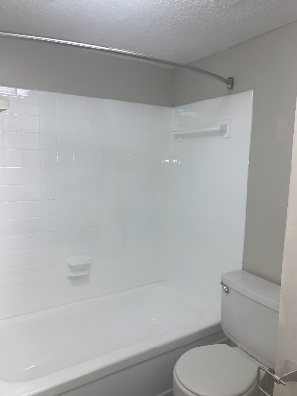 Foto del edificio - 6810 NW 16th St