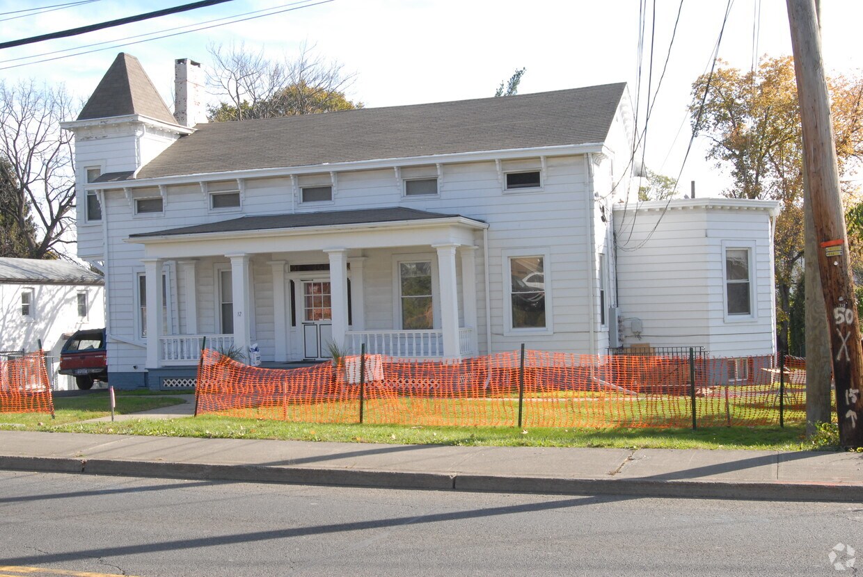 Foto principal - 12 N Liberty Dr