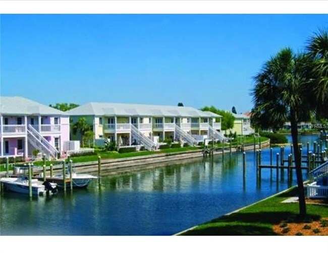 Building Photo - 5156 Beach Dr SE