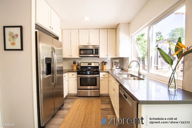 Building Photo - 3 br, 2 bath House - 189 Calle Guernica, S...