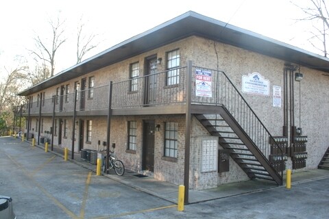 Building Photo - Samford Terrace