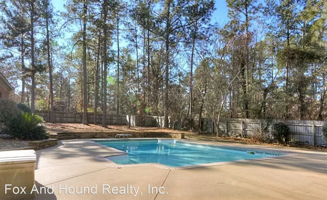 Building Photo - 3 br, 2.5 bath House - 200 Red Oak Lane
