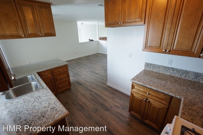 Building Photo - 4 br, 2 bath House - 8454 Main Street