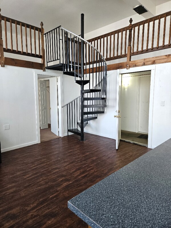Foto principal - 25 W Chestnut St